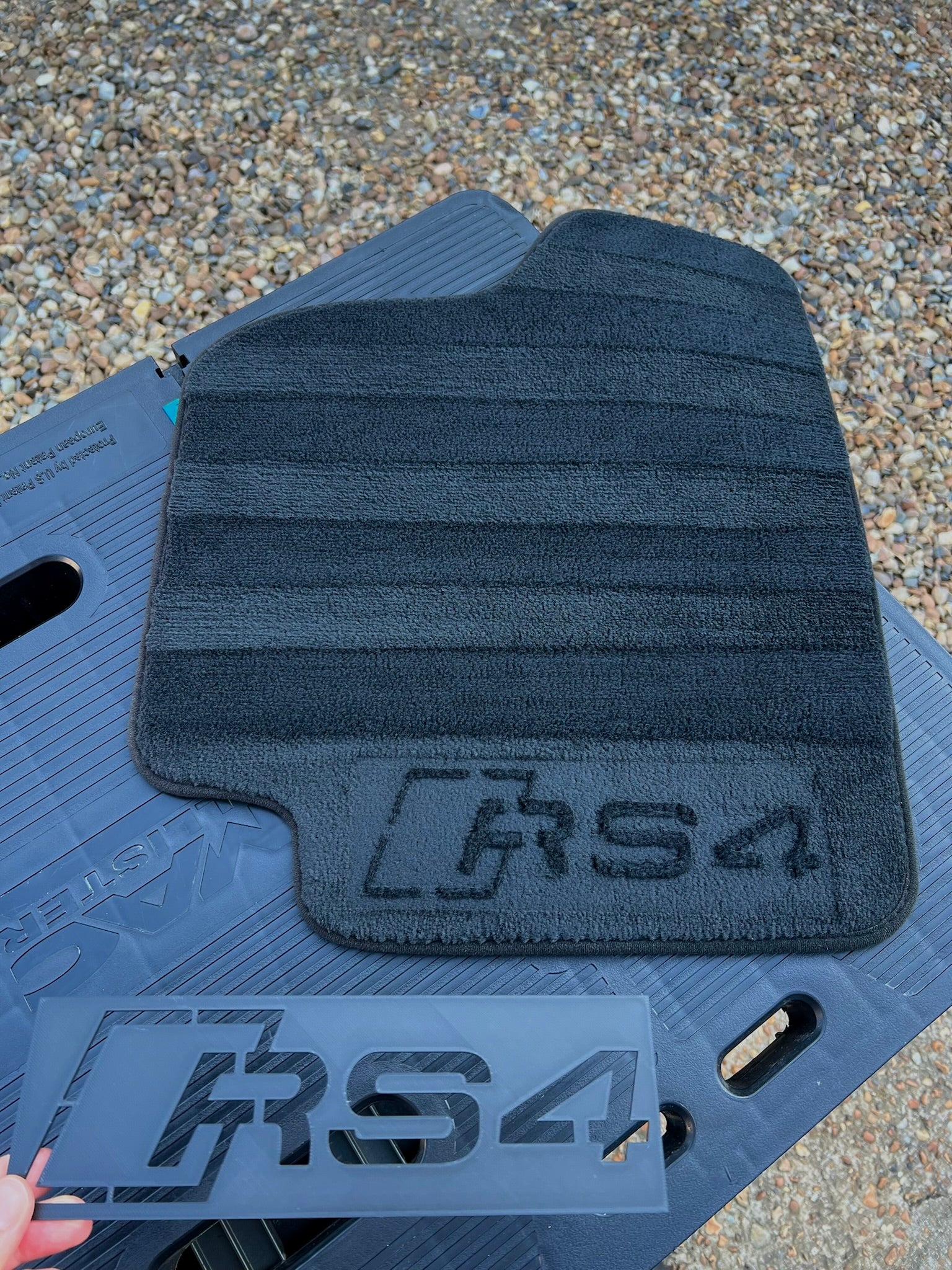 RS4 Car Mat Stencil