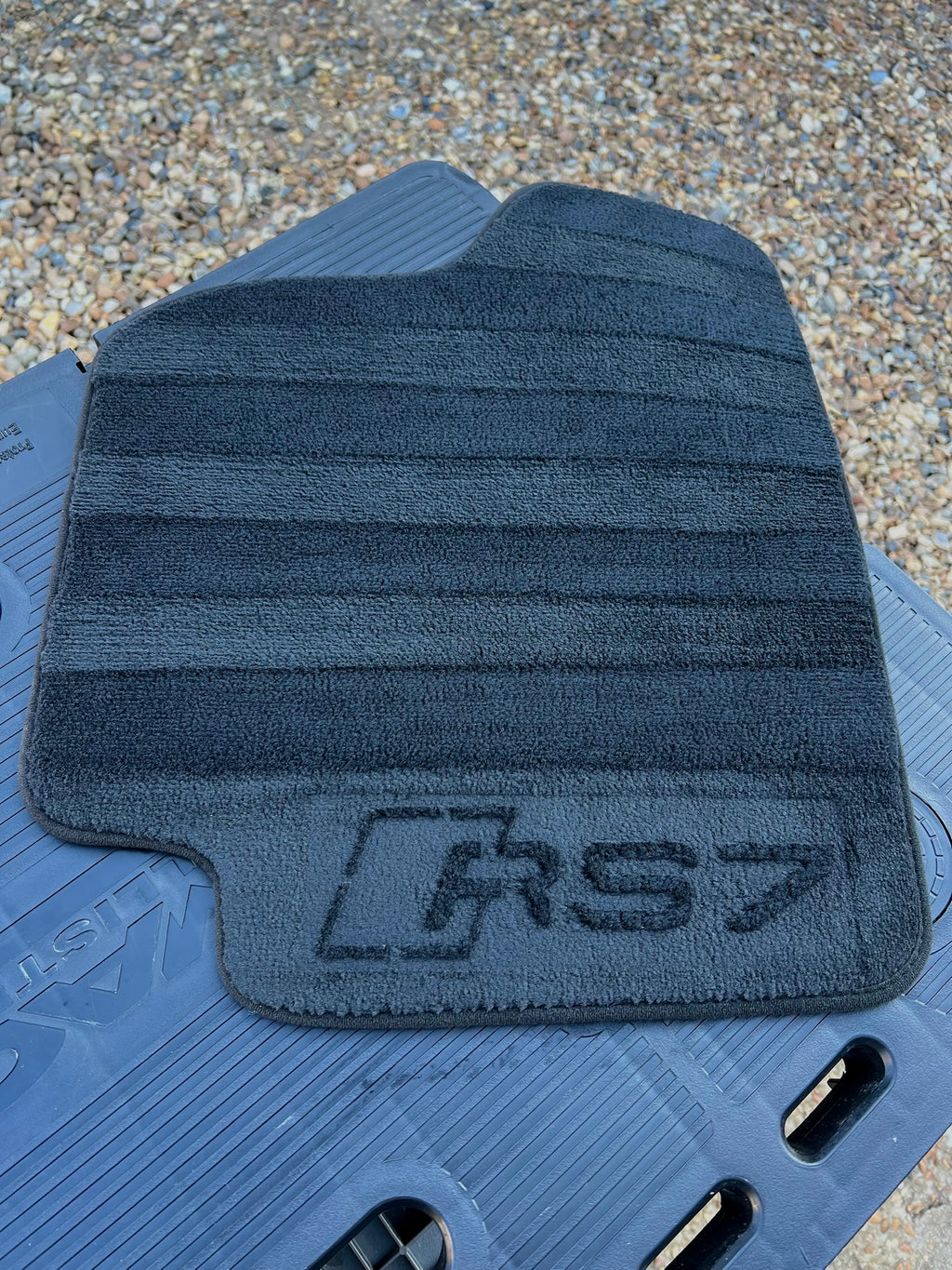 RS7 Car Mat Stencil