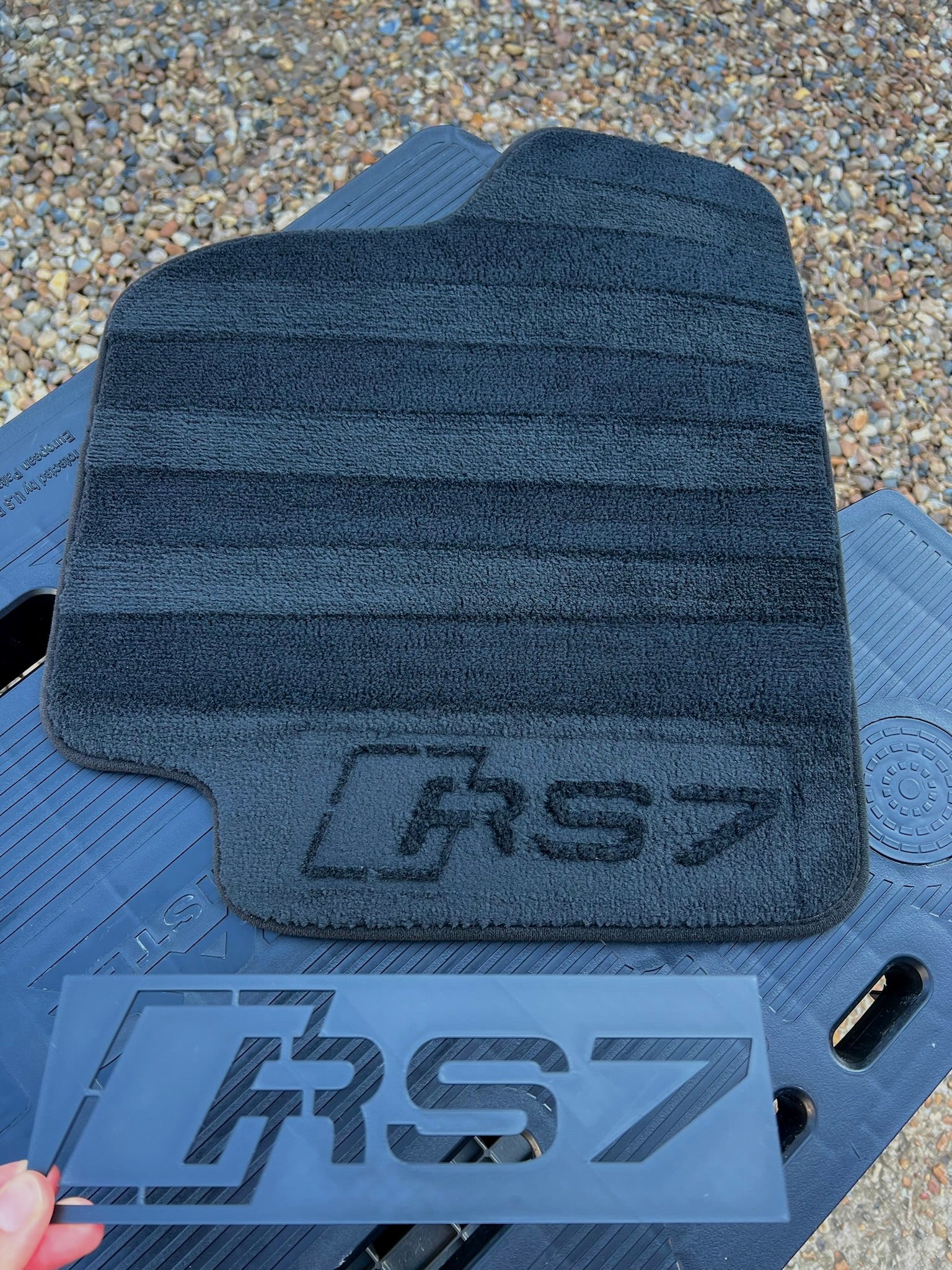 RS7 Car Mat Stencil
